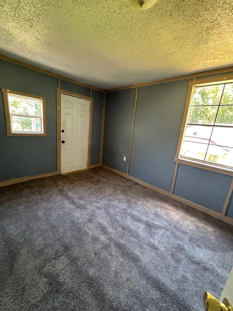 House for rent at 1409 Laboratory Rd, Lincolnton, NC 28092