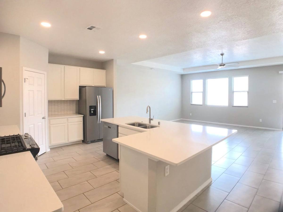 House for rent at 1701 Camino Rustica, Los Lunas, NM 87031