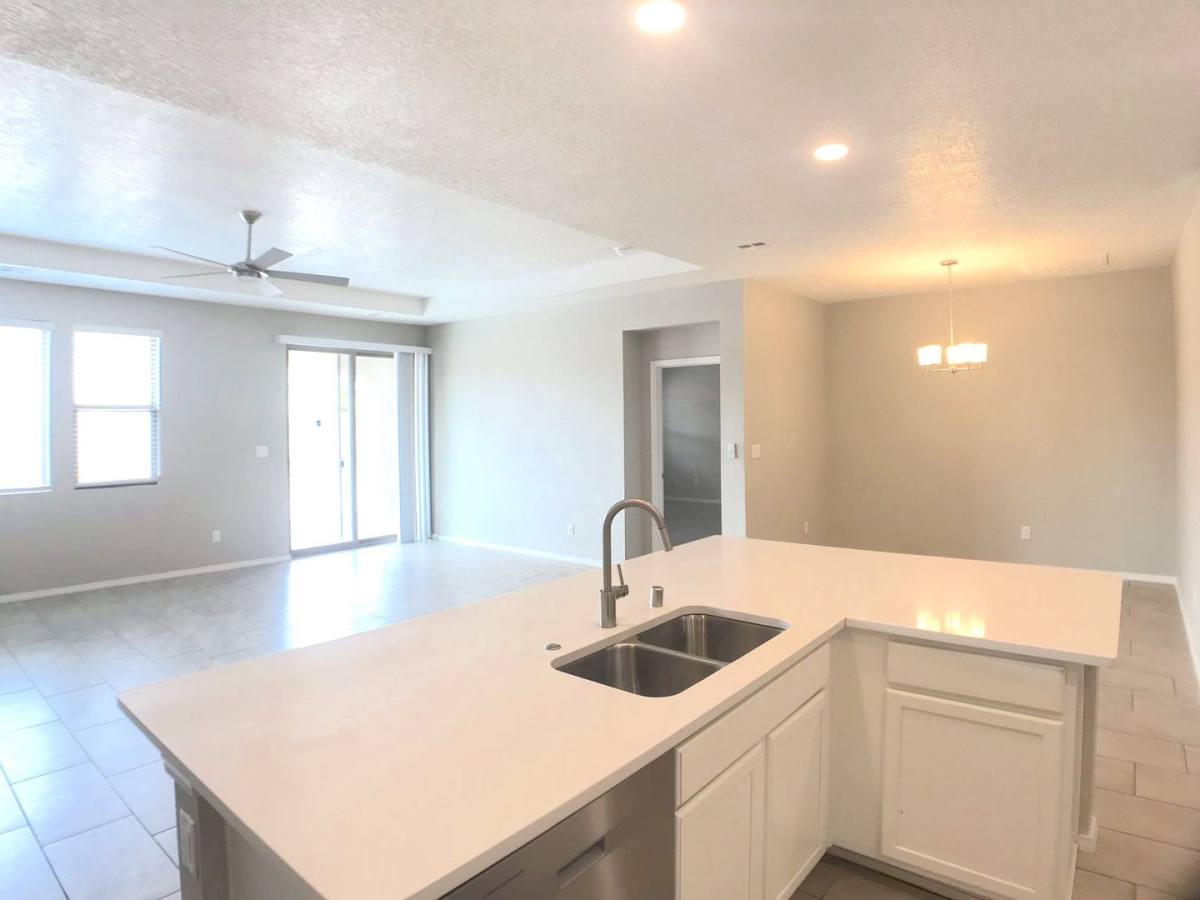 House for rent at 1701 Camino Rustica, Los Lunas, NM 87031