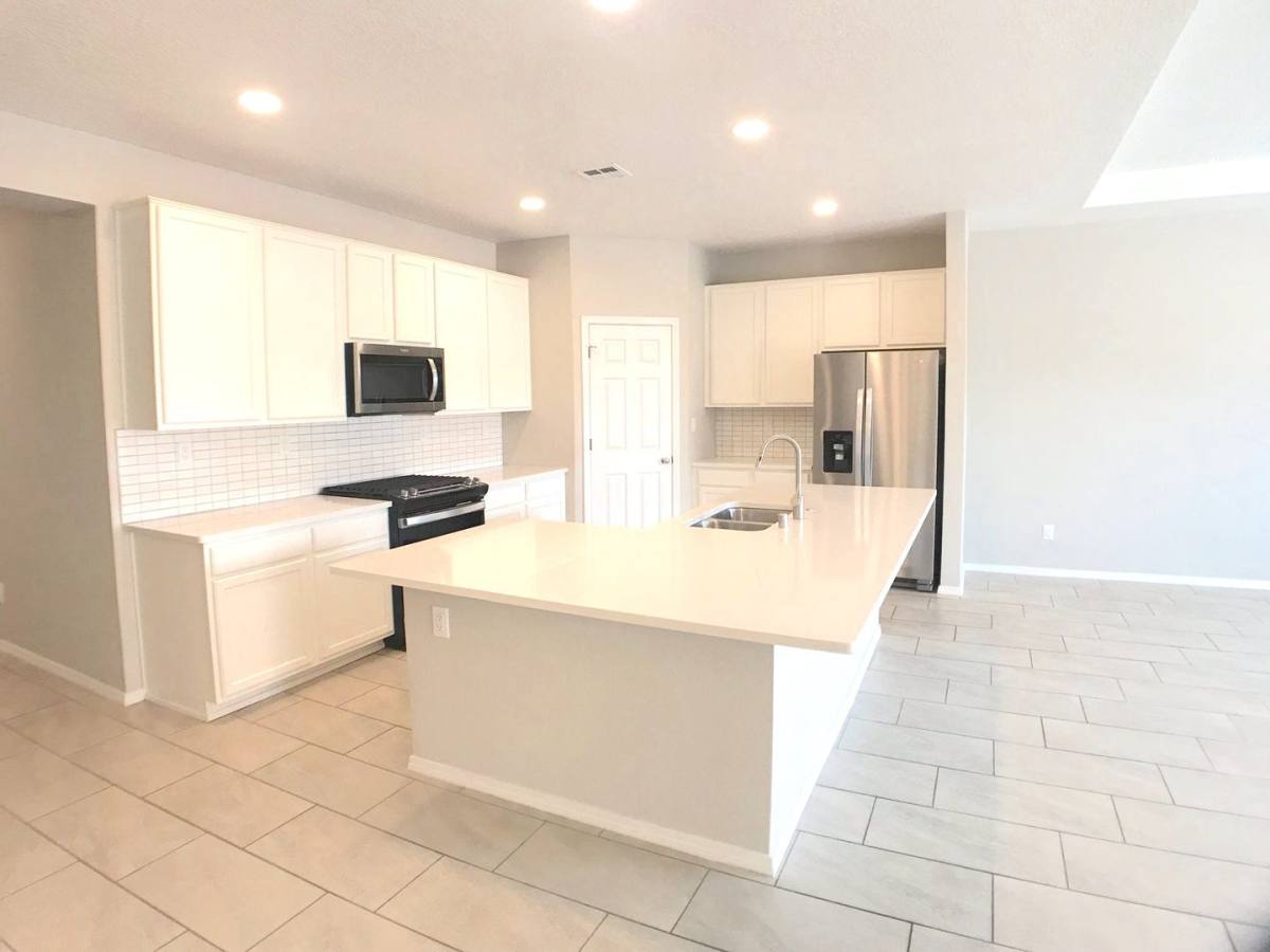 House for rent at 1701 Camino Rustica, Los Lunas, NM 87031