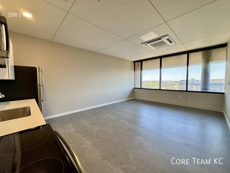Apartment for rent at 500 E 8th St, Kansas City, MO 64106