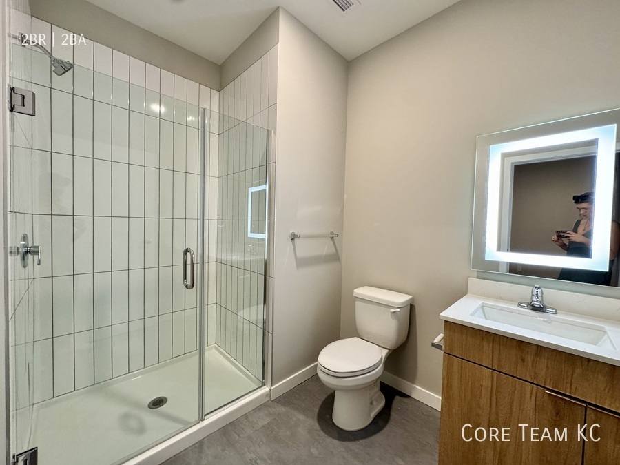 Apartment for rent at 500 E 8th St, Kansas City, MO 64106