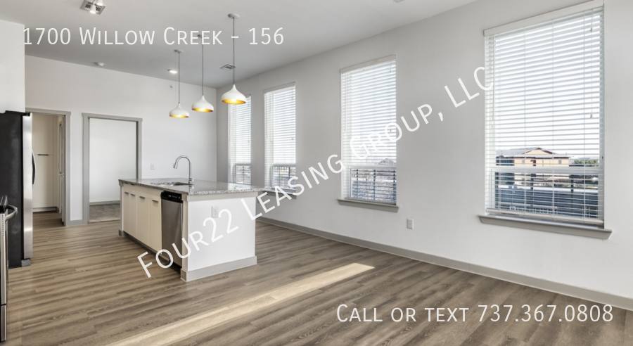 Apartment for rent at 1700 Willow Creek, Austin, TX 78741