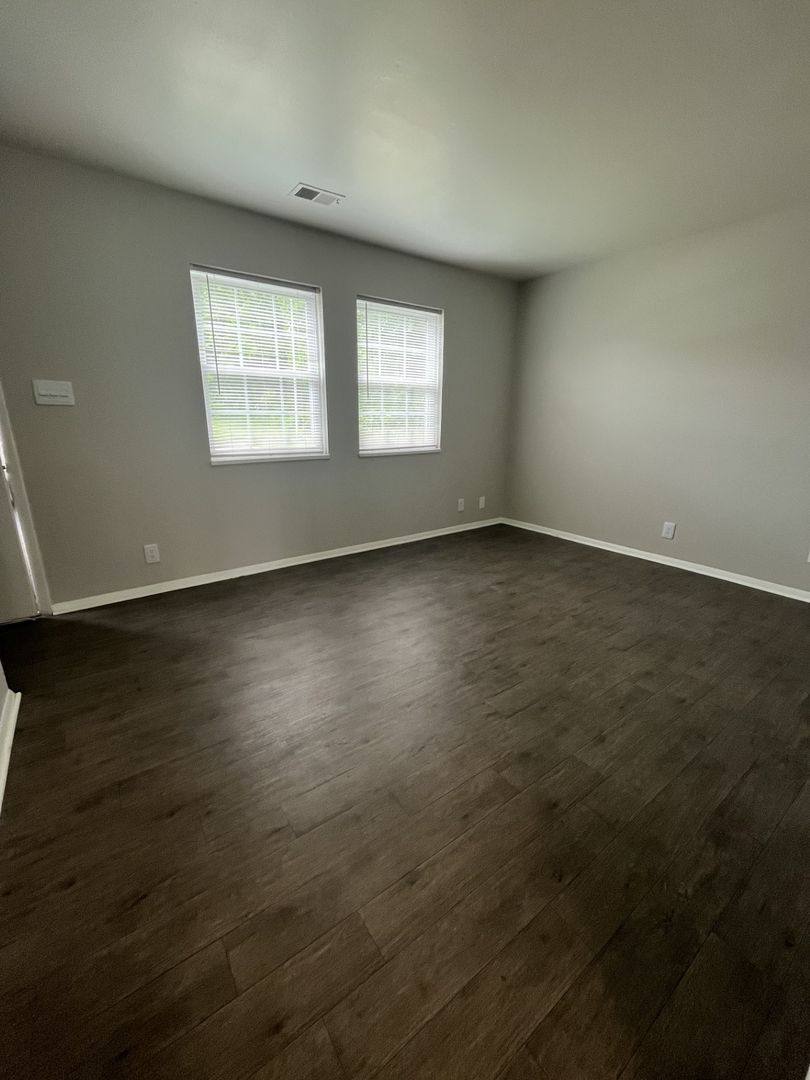 Townhouse for rent at 4611 Rolling Ridge Court, Evansville, IN 47712