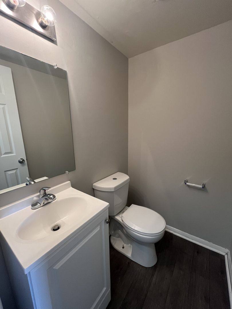 Townhouse for rent at 4611 Rolling Ridge Court, Evansville, IN 47712