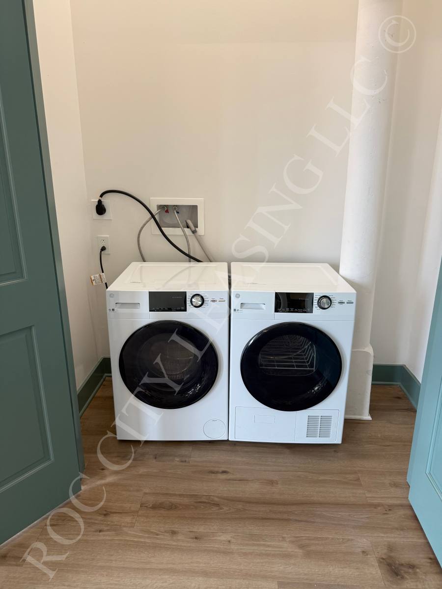 Apartment for rent at 151 Saint Paul St, Rochester, NY 14604