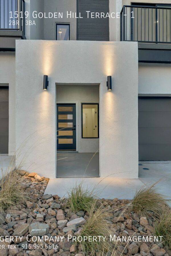 Townhouse for rent at 1519 Golden Hill Terrace, El Paso, TX 79902
