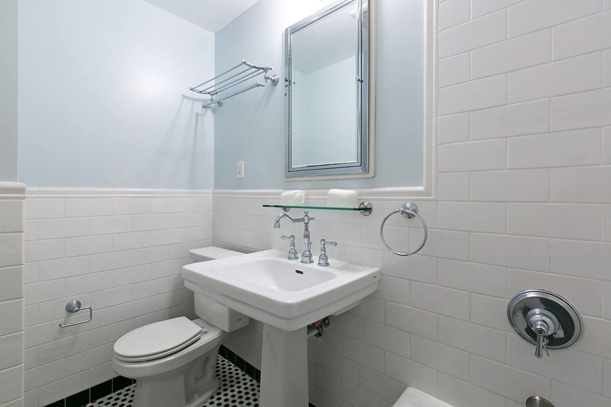 Apartment for rent at 1404 10th Ave W, Seattle, WA 98119