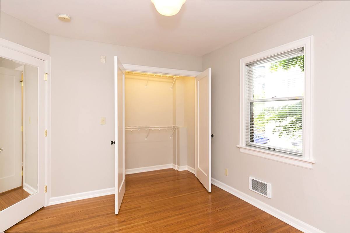 Apartment for rent at 1404 10th Ave W, Seattle, WA 98119