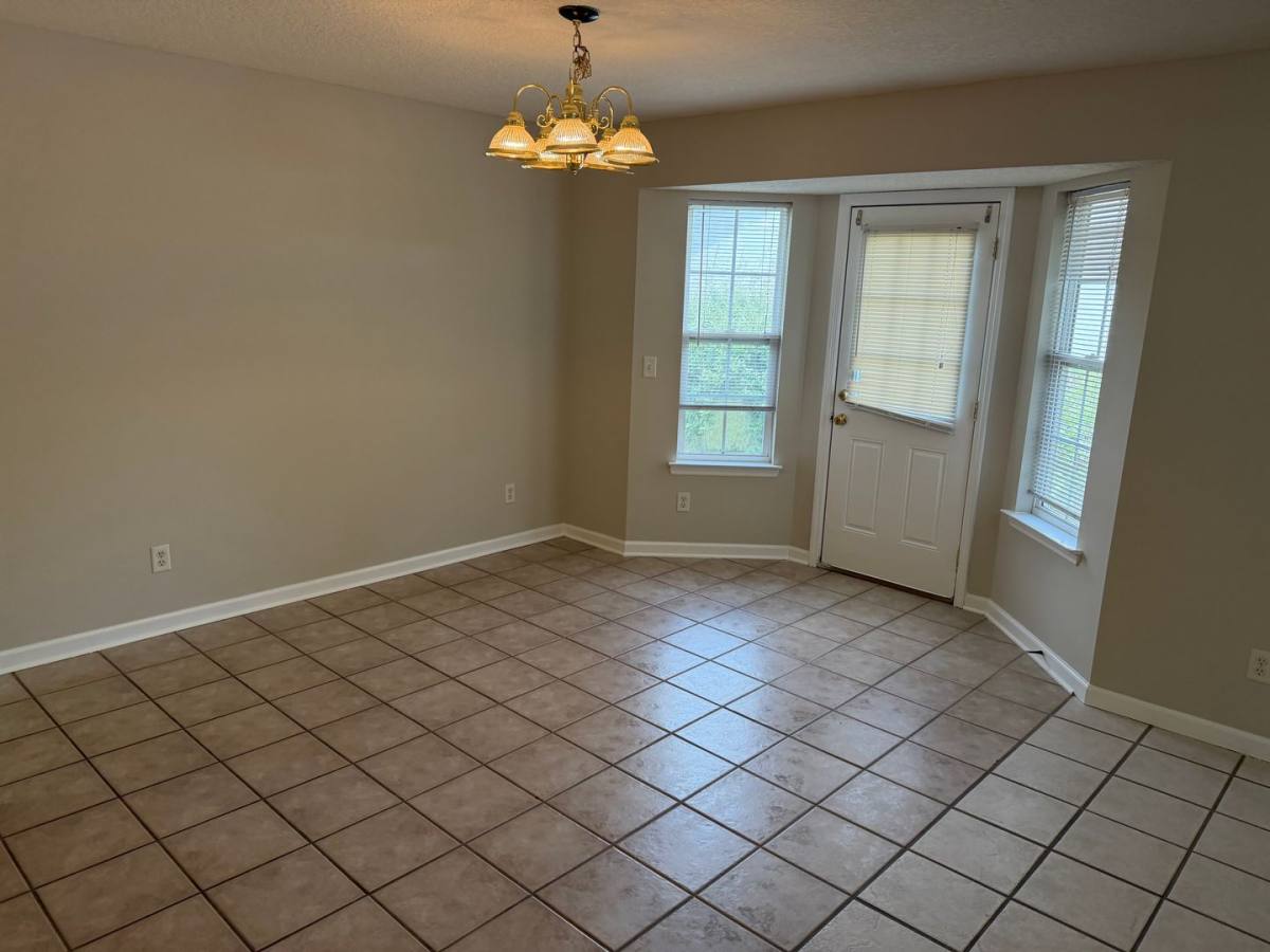 House for rent at 302 Windridge Dr, Brunswick, GA 31520