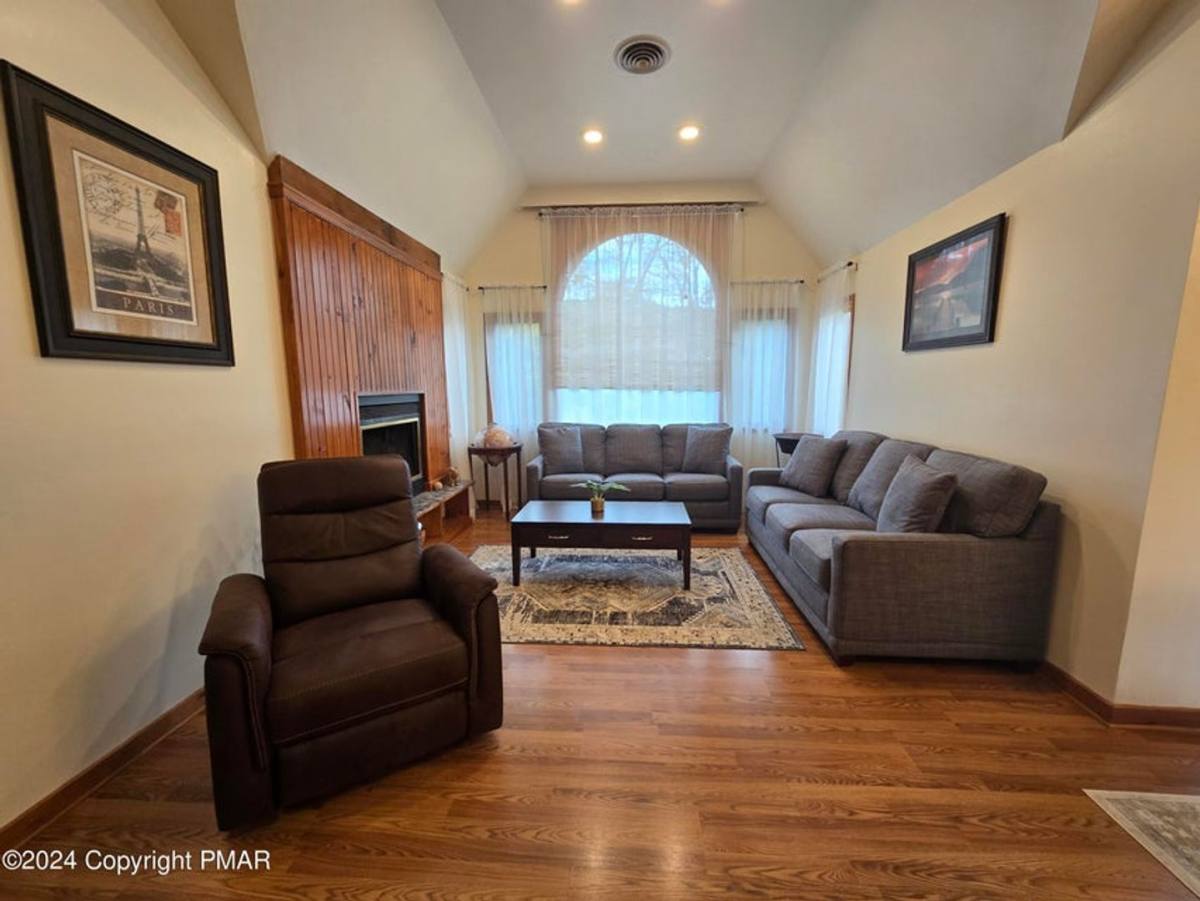 Condo for rent at 352 Hollow Rd, East Stroudsburg, PA 18302