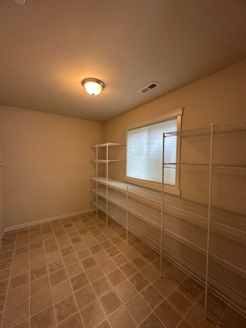 House for rent at 1319 Foreman Rd, Dupont, WA 98327