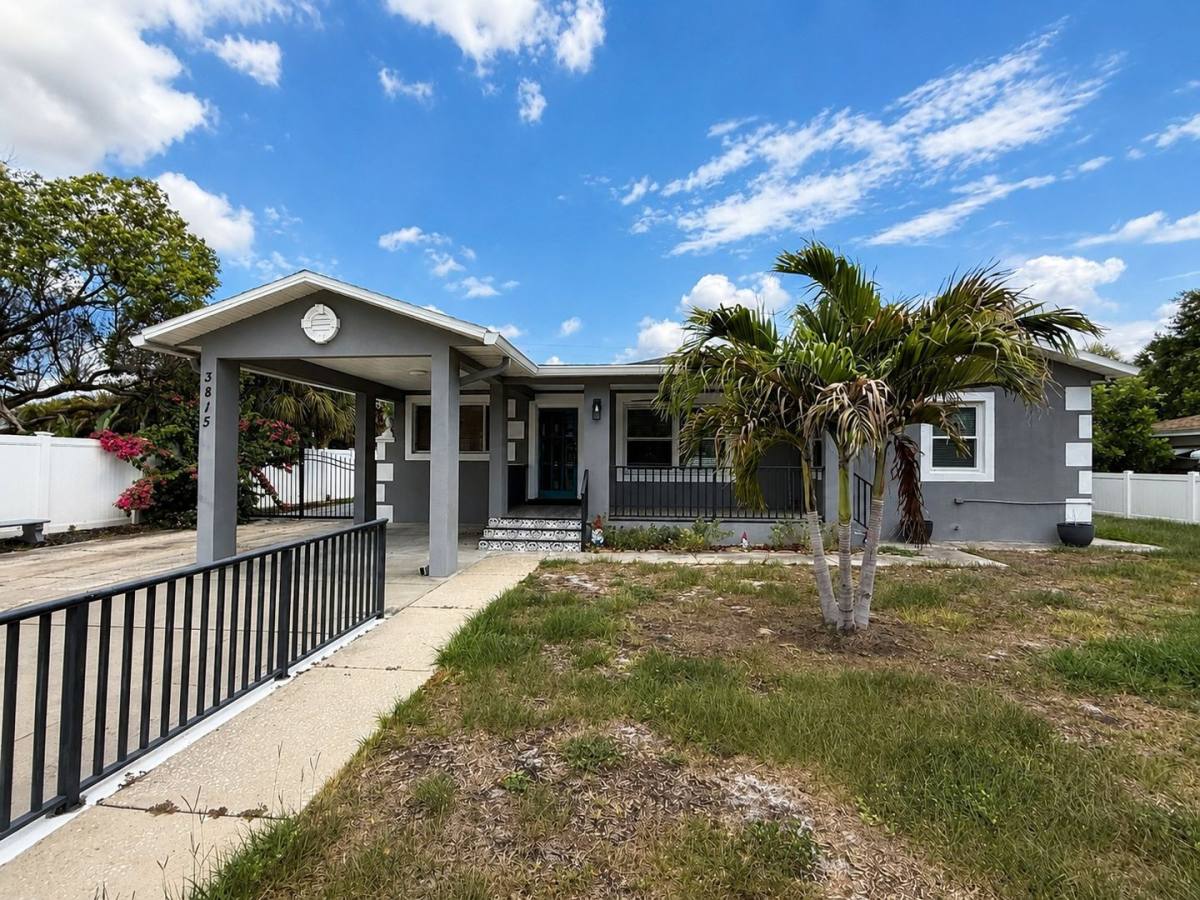 House for rent at 3815 W N, Tampa, FL 33609