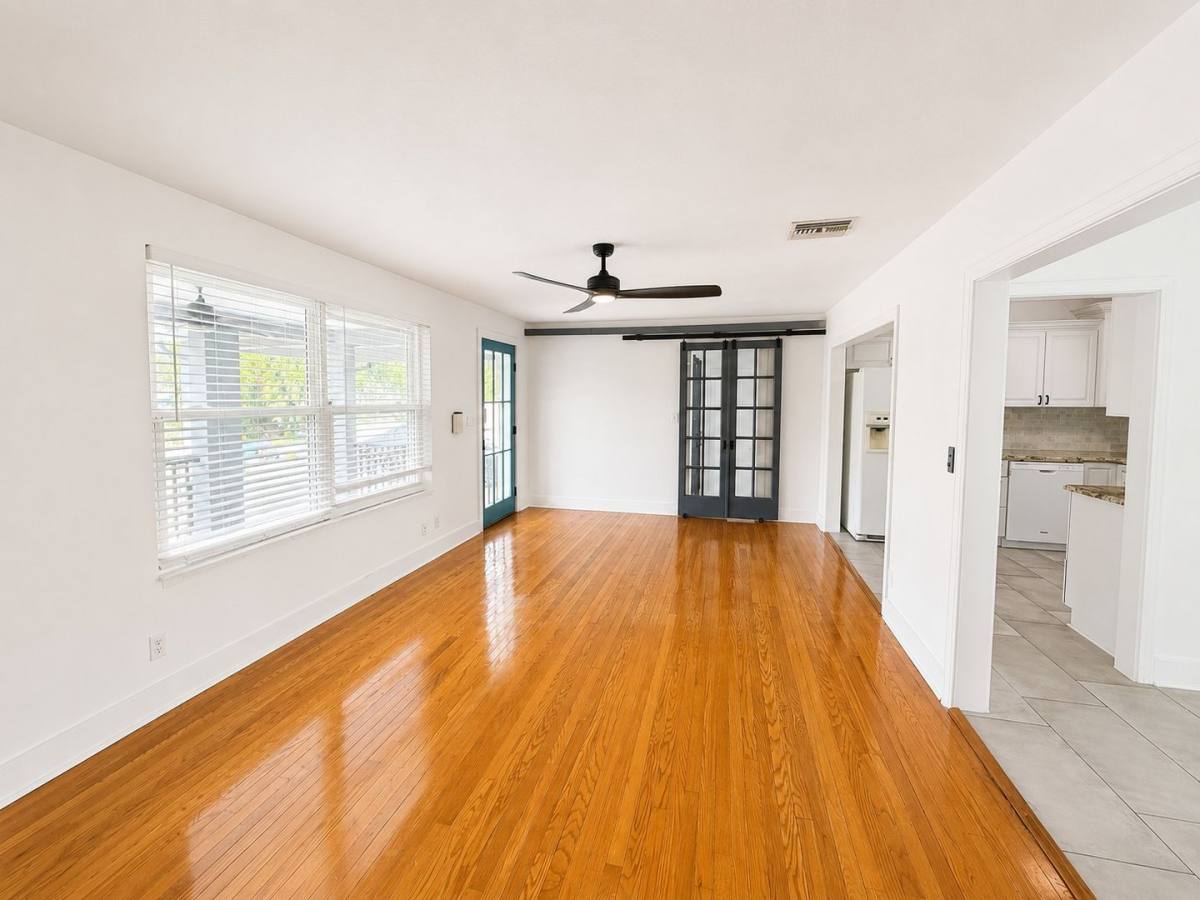 House for rent at 3815 W N, Tampa, FL 33609