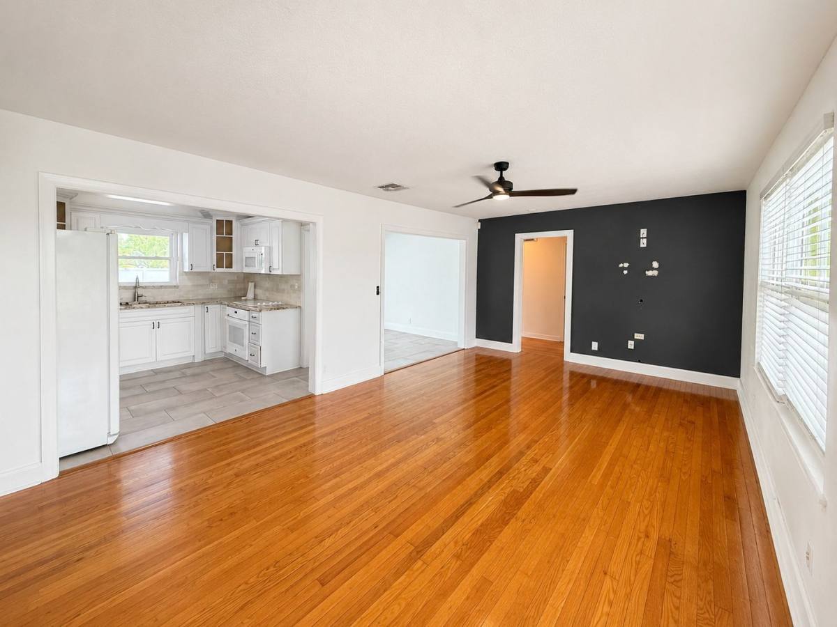 House for rent at 3815 W N, Tampa, FL 33609