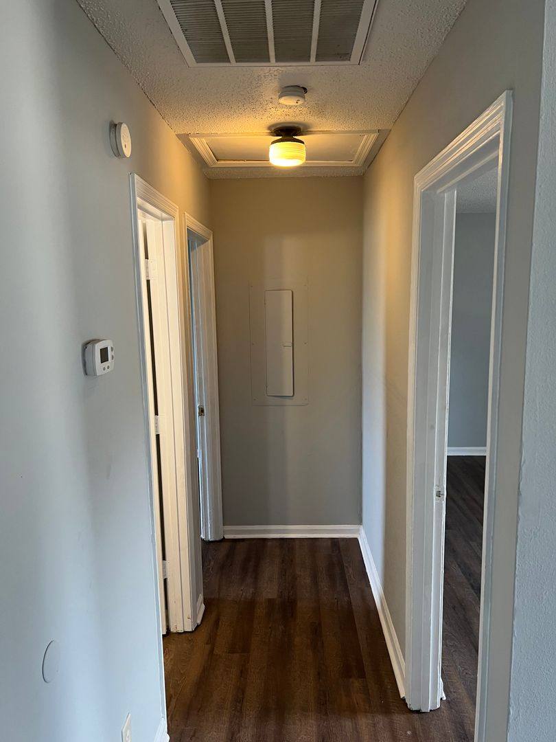 Apartment for rent at 300 Carriage Lane, Albany, GA 31721