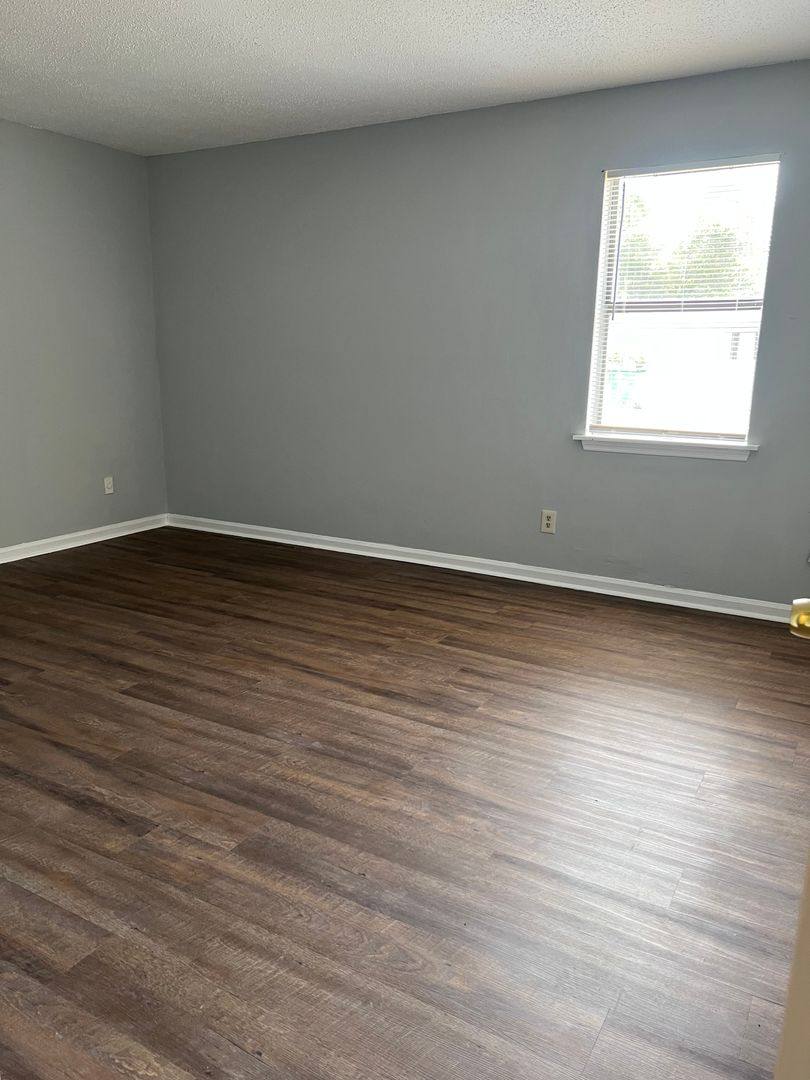 Apartment for rent at 300 Carriage Lane, Albany, GA 31721
