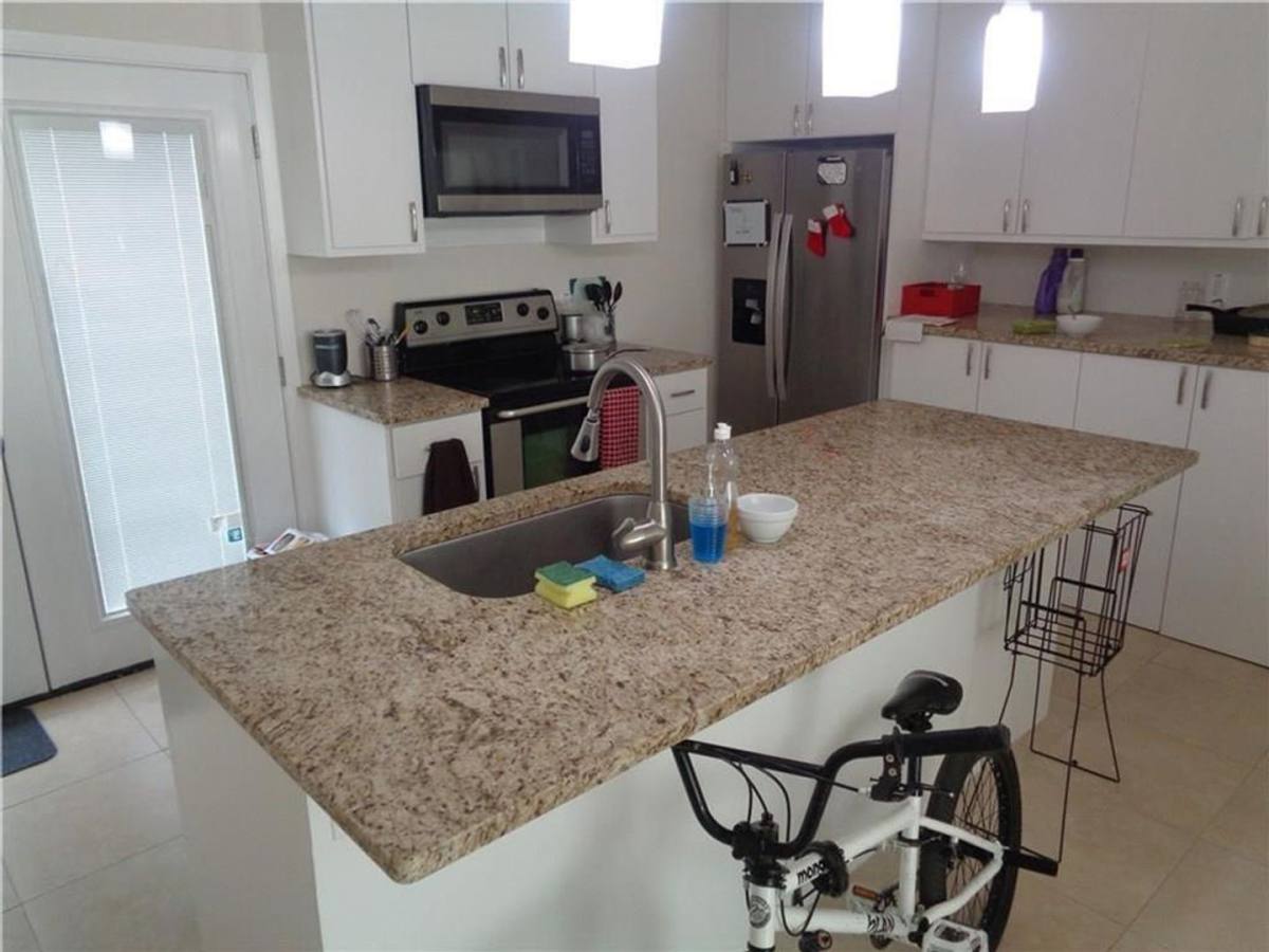 Apartment for rent at 210 E 32nd St, Austin, TX 78705