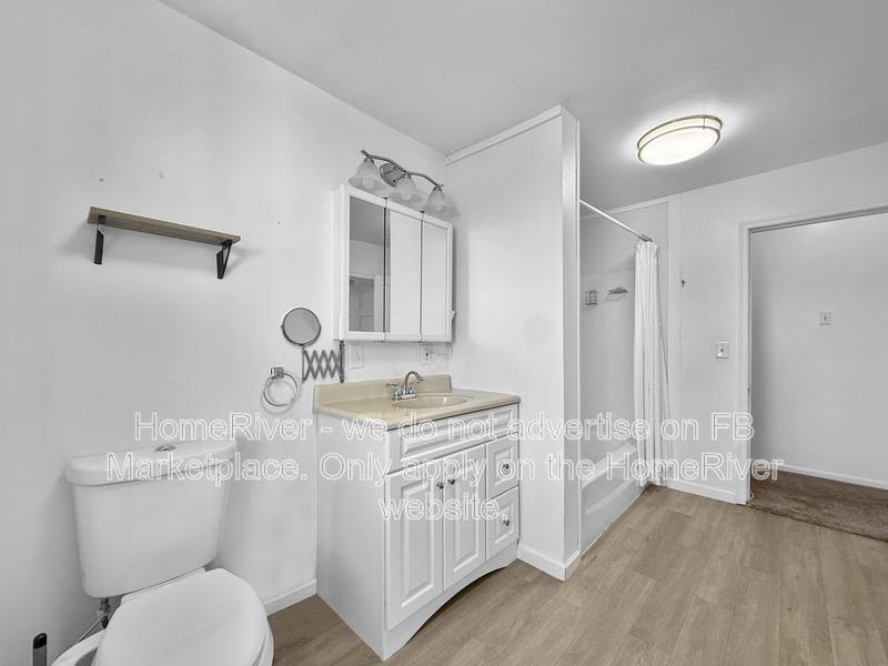 Townhouse for rent at 604 Maple St, Lebanon, PA 17046