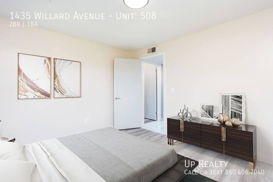 Apartment for rent at 1435 Willard Ave, Newington, CT 06111