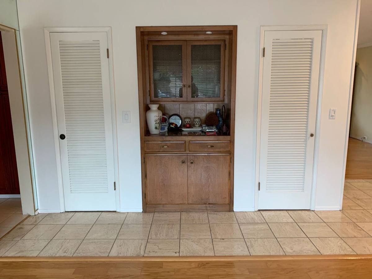 House for rent at 6437 Elmhurst Dr, San Diego, CA 92120