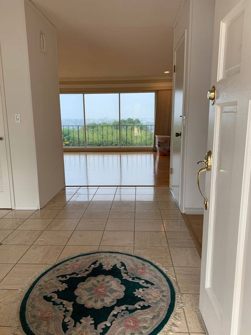 House for rent at 6437 Elmhurst Dr, San Diego, CA 92120
