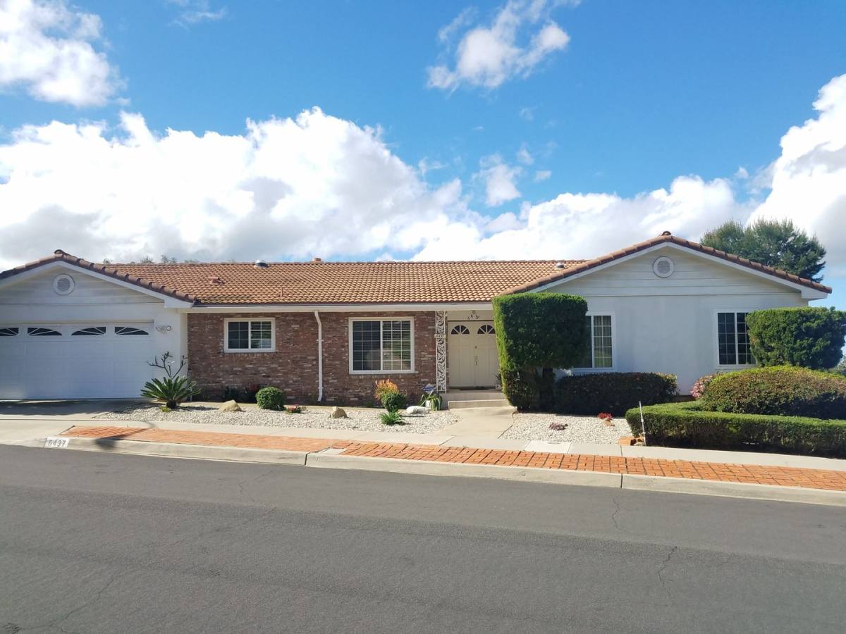 House for rent at 6437 Elmhurst Dr, San Diego, CA 92120