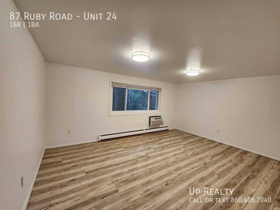 Apartment for rent at 87 Ruby Rd, Willington, CT 06279