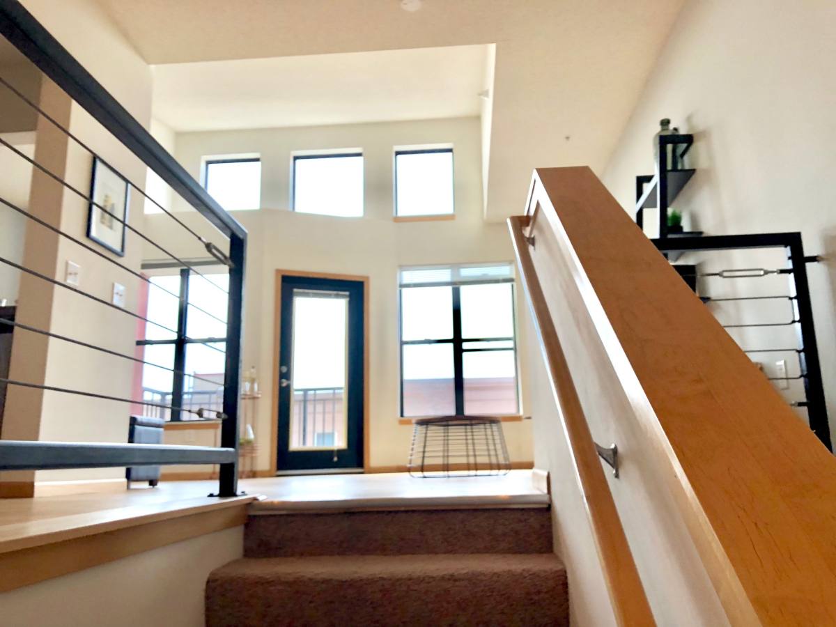 Townhouse for rent at 415 1st St N, Minneapolis, MN 55401