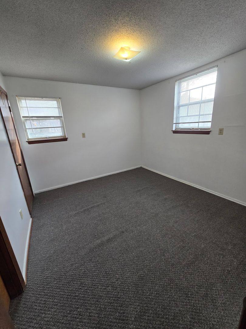 Apartment for rent at 2601 Quail Dr, Columbia, MO 65202