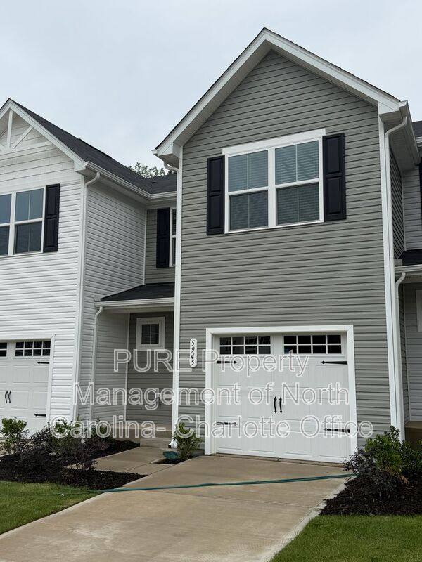 Townhouse for rent at 5945 Granbury Dr, Kannapolis, NC 28081