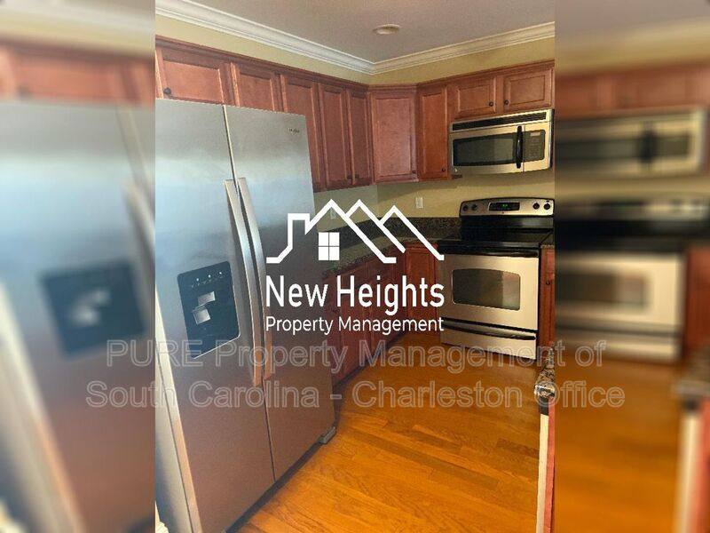 Townhouse for rent at 2924 Emma Lane, Mount Pleasant, SC 29466