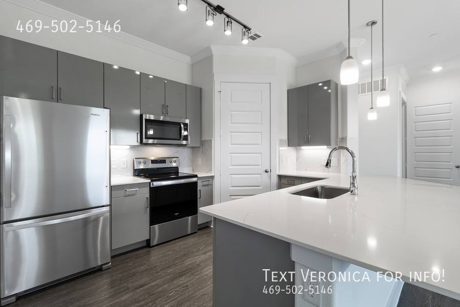 Apartment for rent at 12000 S Interstate 35 Frontage Rd, Austin, TX 78747