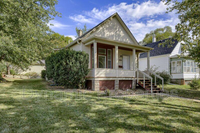 House for rent at 1003 S 42nd St, Omaha, NE 68105