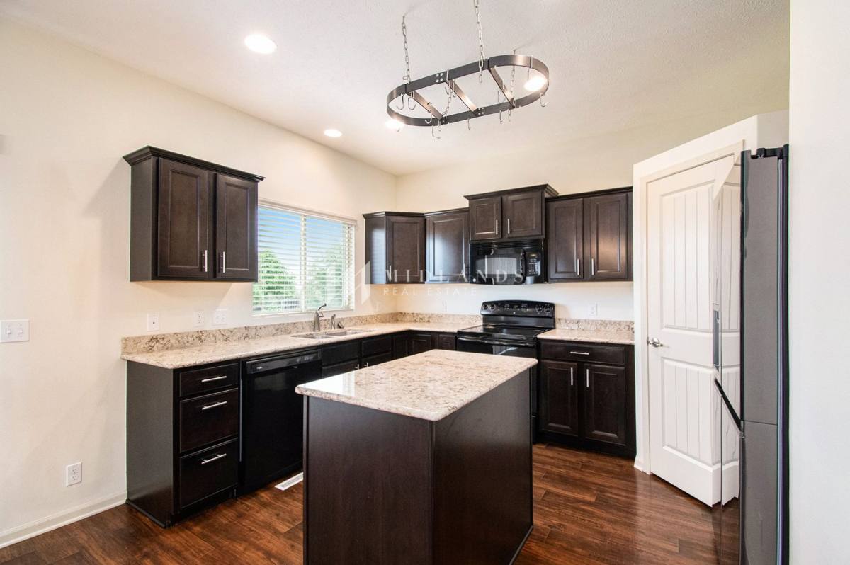 House for rent at 4410 Brook St, Bellevue, NE 68123