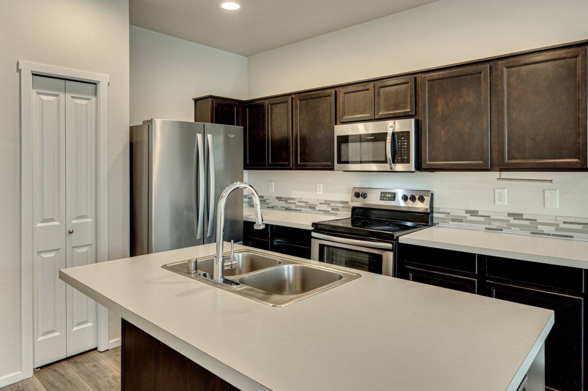 House for rent at 1916 S Robin Way, Ridgefield, WA 98642