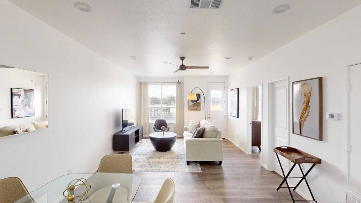 Apartment for rent at 3235 Dallas St, Dallas, TX 75210