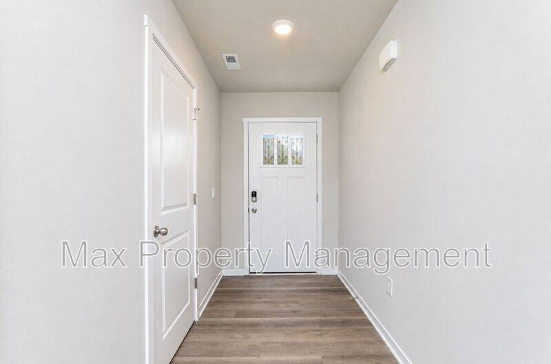 Townhouse for rent at 4173 Easton St, Waukee, IA 50263