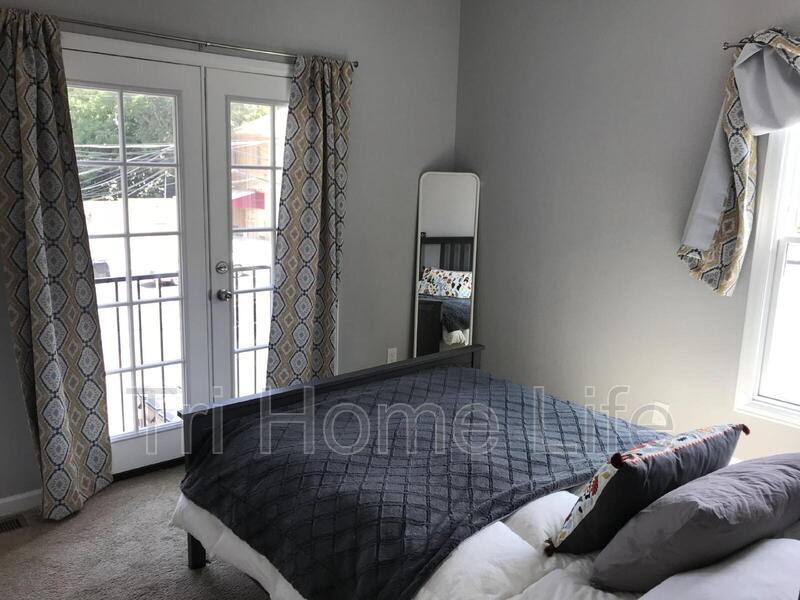 Apartment for rent at 1652 N Gaylord St, Denver, CO 80206