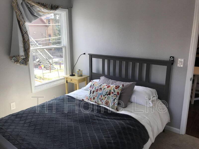 Apartment for rent at 1652 N Gaylord St, Denver, CO 80206