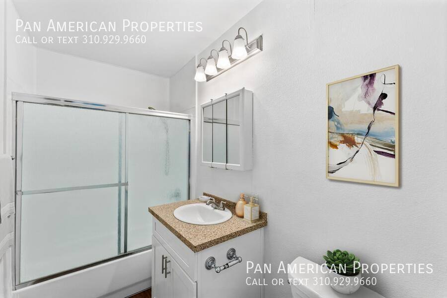 Apartment for rent at 8602 Western Ave, Buena Park, CA 90620