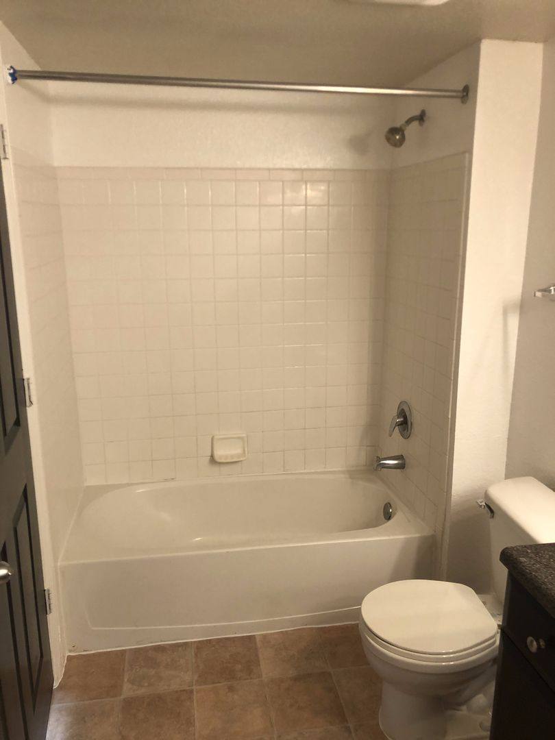 Apartment for rent at 300 E S St, Orlando, FL 32801