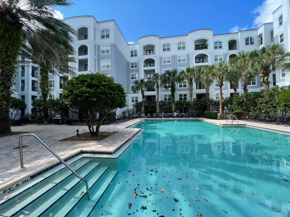 Apartment for rent at 300 E S St, Orlando, FL 32801