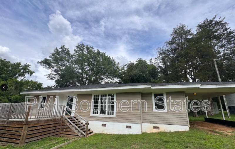 House for rent at 110 Stone Creek Dr, Anderson, SC 29626