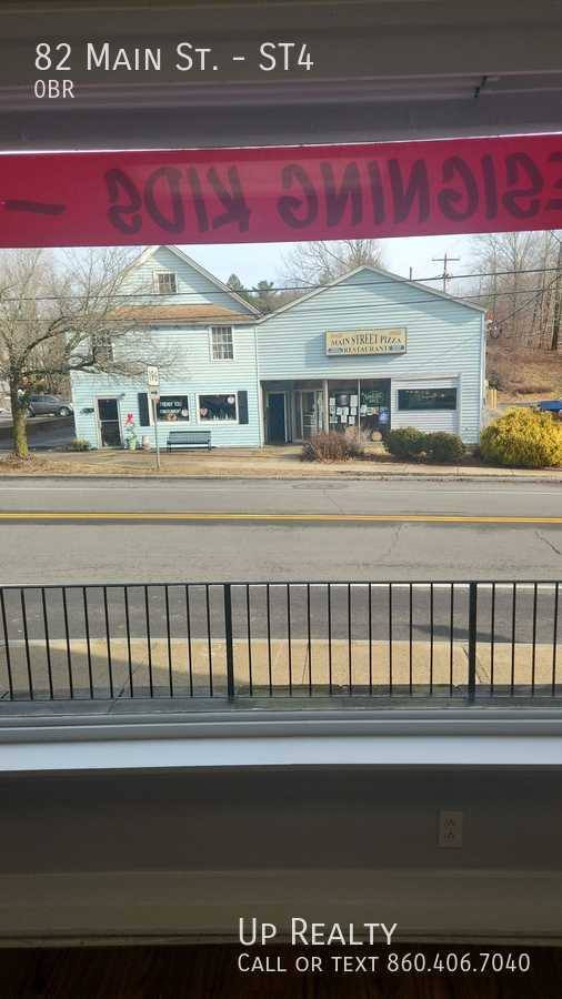 Apartment for rent at 82 Main St, East Hampton, CT 06424