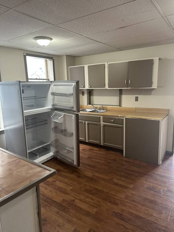 Apartment for rent at 984 Jefferson Ave, Washington, PA 15301