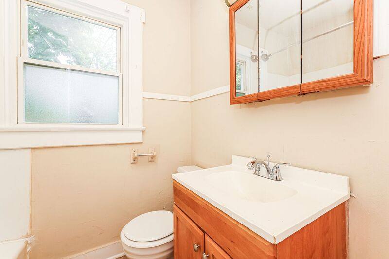 Apartment for rent at 509 511 E Northern Ave, Springfield, OH 45503