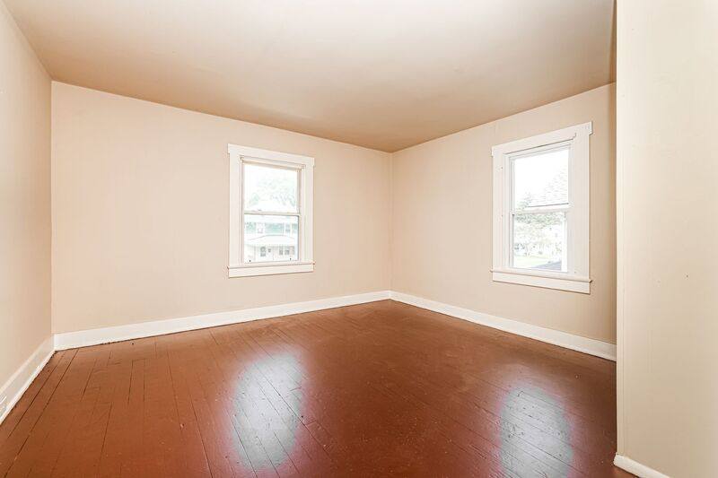 Apartment for rent at 509 511 E Northern Ave, Springfield, OH 45503