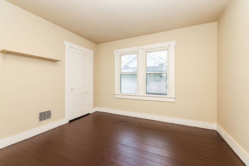 Apartment for rent at 509 511 E Northern Ave, Springfield, OH 45503