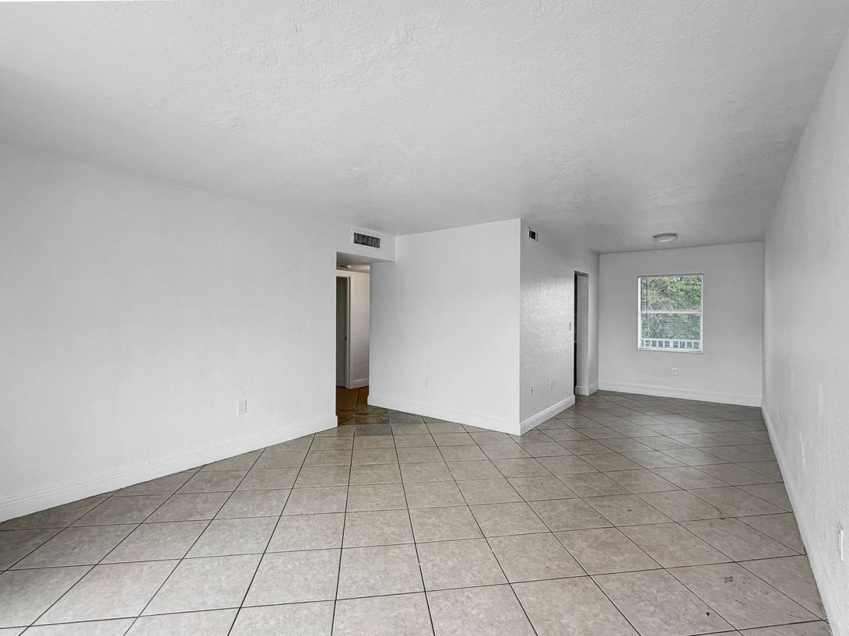 Condo for rent at 8475 SW 94th St #317E, Miami, FL 33156